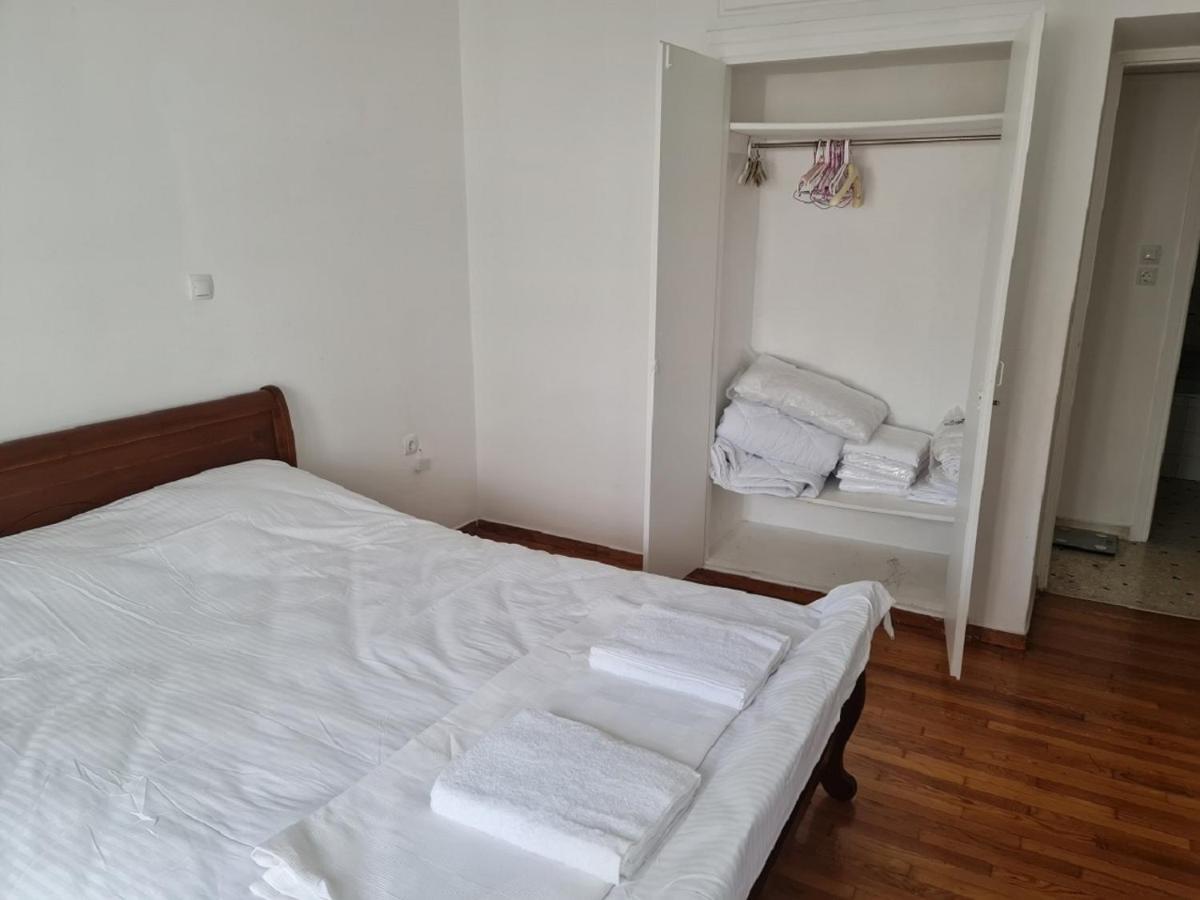 By Paleo Faliro, Really Close To The Sea Apartment